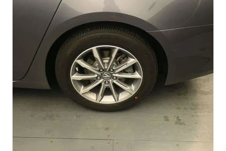 $22589 : Acura TLX 2018 4dr Sedan w/T image 9