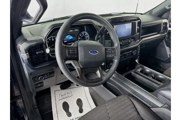 $40000 : Ford F-150 2023 4x4 XL 4dr S image 9
