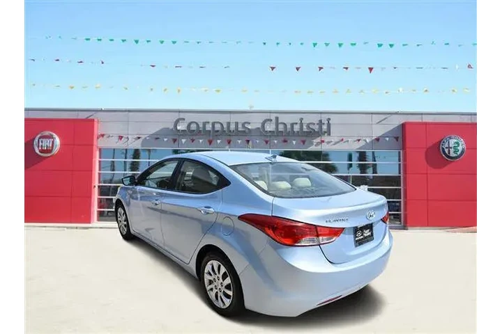 2013 Elantra GLS image 6