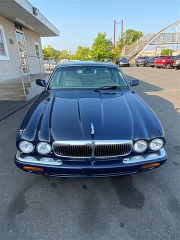 $2495 : 2001 XJ-Series XJ8 image 5