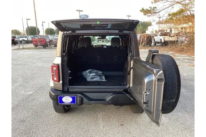 $39000 : Ford Bronco 2022 4x4 Outer B image 10