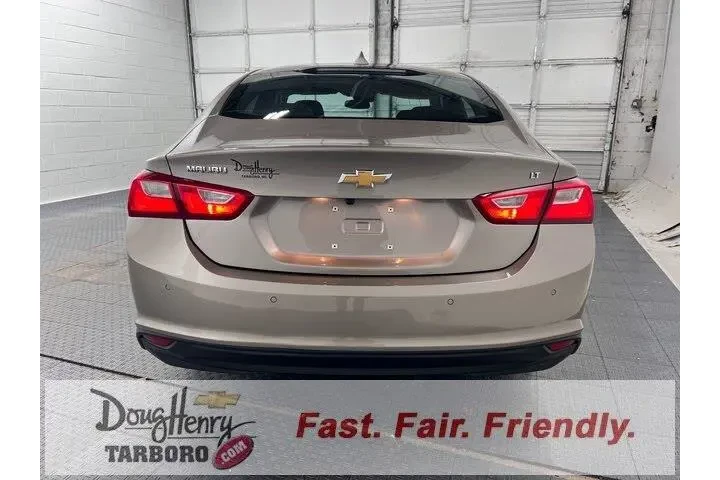 $19634 : Chevrolet Malibu 2023 LT 4dr image 7