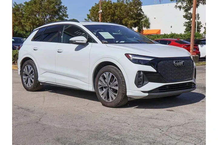 $30990 : Audi Q4 e-tron 2025 Premium image 2