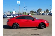 $9488 : Hyundai ELANTRA 2021 SEL 4dr thumbnail