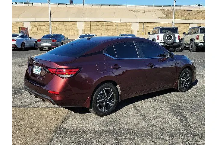 $22200 : Nissan Sentra 2024 SV 4dr Se image 6