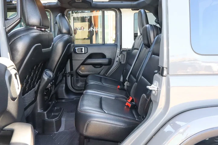 $68488 : 2022 Wrangler Unlimited Rubic image 8