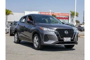 $17604 : Nissan Kicks 2024 S 4dr Cros thumbnail