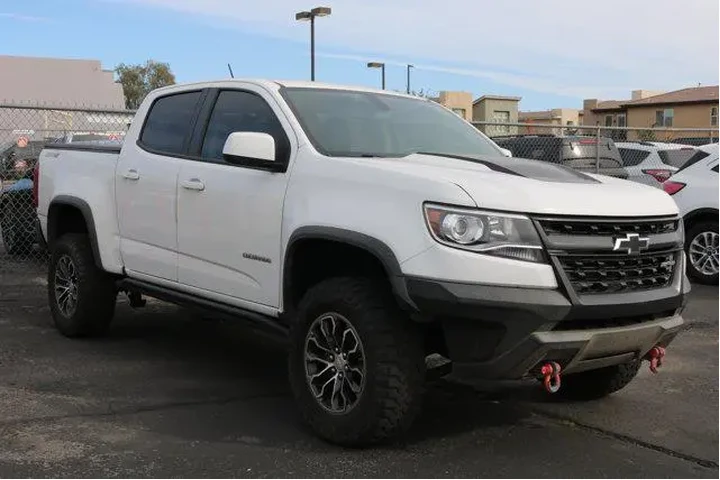 $28643 : Chevrolet Colorado 2019 4x4 image 4