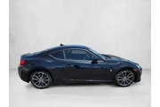 Toyota 86 2017 2dr Coupe 6A