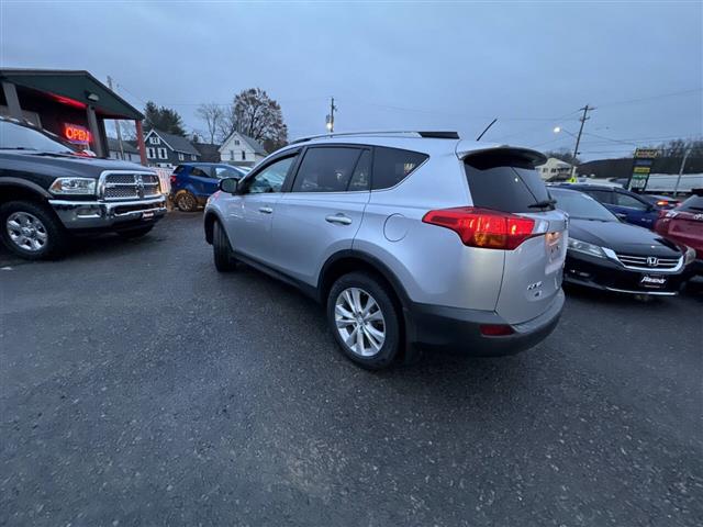 $13990 : 2015 RAV4 image 5