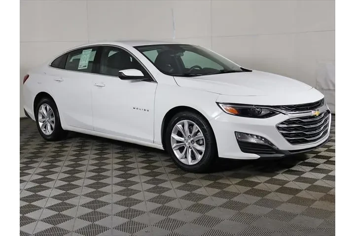 $20193 : Chevrolet Malibu 2023 LT 4dr image 2
