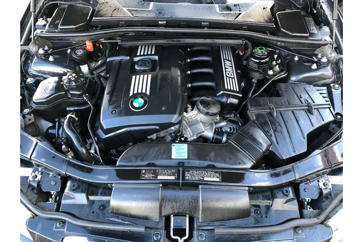 $10490 : 2010 BMW 3-Series 328i xDrive image 1