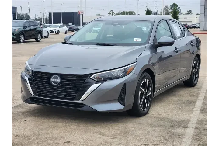 $17703 : Nissan Sentra 2024 SV 4dr Se image 3