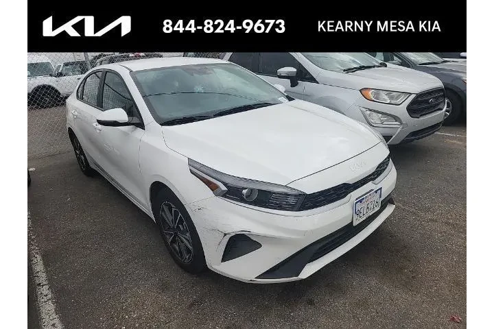 $17491 : Kia Forte 2023 LXS 4dr Sedan image 1