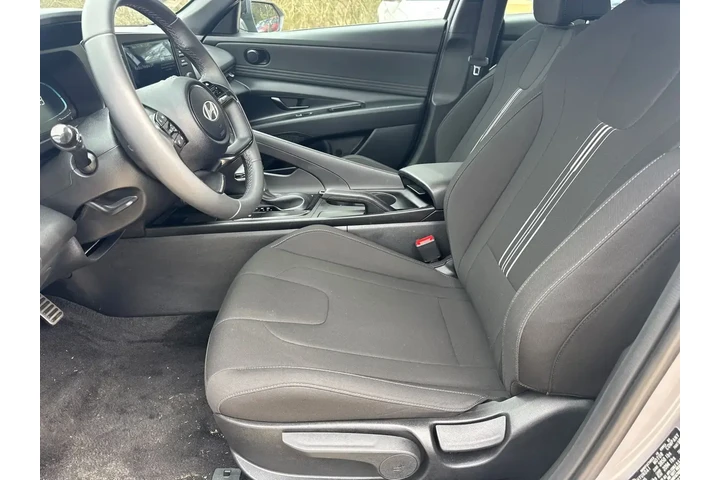 $19920 : Hyundai ELANTRA 2025 SEL Spo image 9