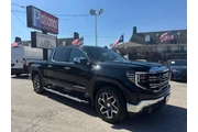 2022 GMC Sierra 1500 SLT Crew thumbnail