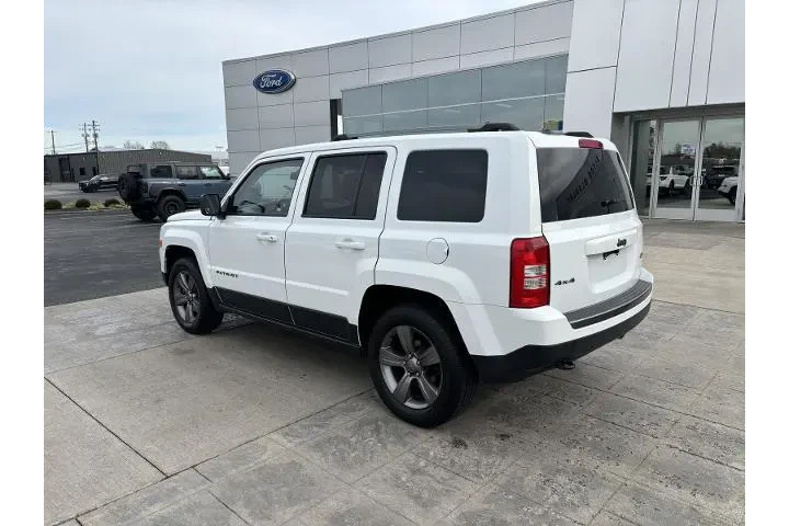 $11217 : Jeep Patriot 2017 4x4 Sport image 2