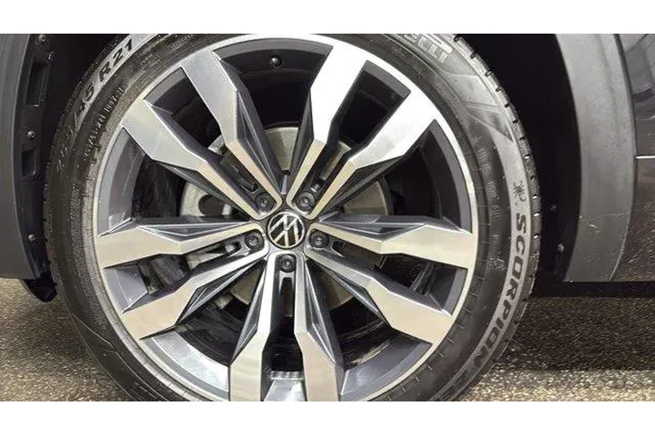 $32764 : Volkswagen Atlas Cross Sport image 9