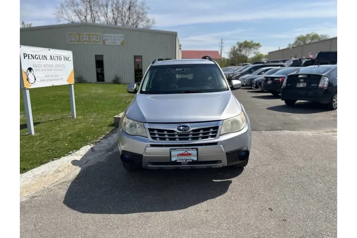 $6990 : 2012 Forester 2.5X Premium image 9