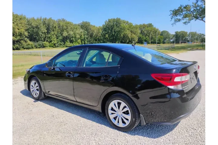 $9995 : 2017 Impreza 2.0i image 5