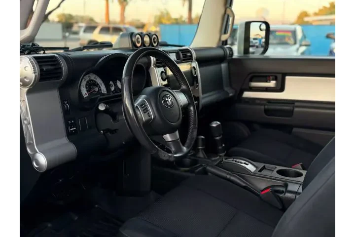 $17900 : 2008 TOYOTA FJ CRUISER2008 TO image 10