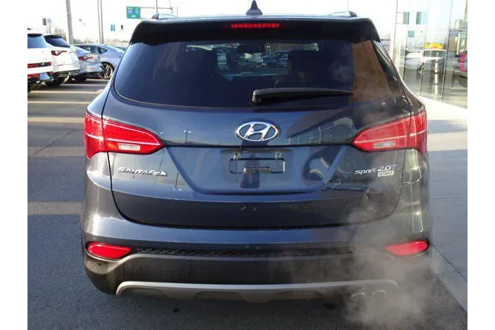 $10741 : Hyundai SANTA FE Sport 2016 image 4