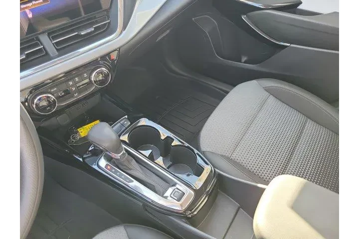 $21000 : Chevrolet Trax 2024 LT 4dr C image 8