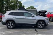 Used 2019 Cherokee Limited 4x thumbnail