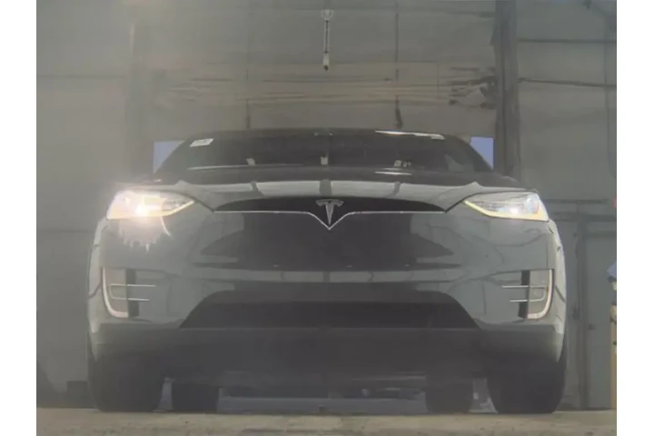 $34690 : Tesla Model X 2020 AWD Long image 3