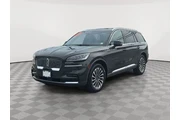 $39848 : Lincoln Aviator 2023 AWD Res thumbnail