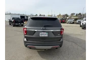 $18000 : Ford Explorer 2017 AWD XLT 4 thumbnail