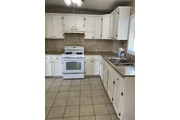 $1600 : Duplex in Bell Gardens thumbnail