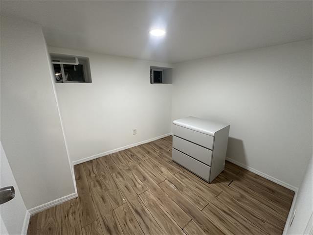 $1050 : Apartamento en Alquiler image 2