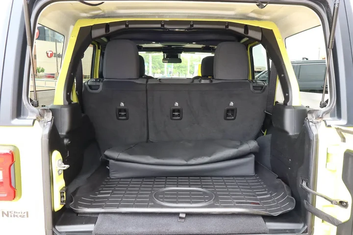 $35988 : 2024 Wrangler Willys 4 Door 4 image 9