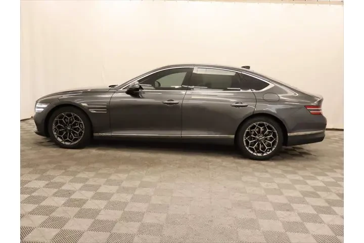 $28570 : Genesis G80 2021 2.5T 4dr Se image 2