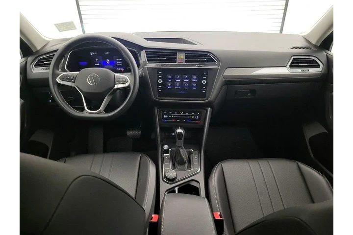 $23998 : Volkswagen Tiguan 2022 AWD S image 9