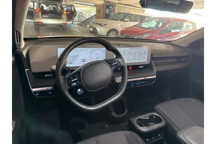 $26598 : Hyundai IONIQ 5 2024 SEL 4dr image 6