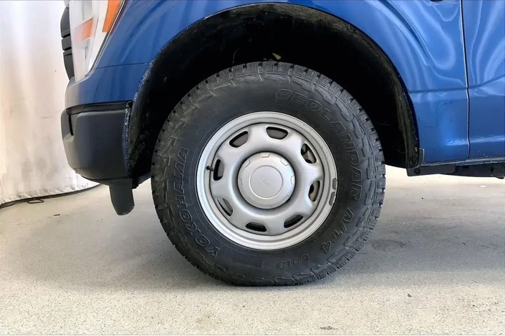 $21862 : Ford F-150 2022 4x4 XL 4dr S image 6