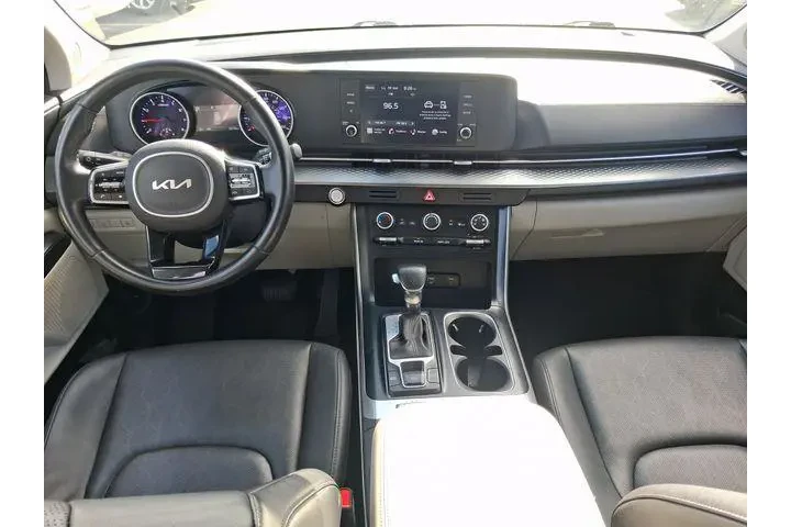 $19590 : Kia Carnival 2023 LX 4dr Min image 7