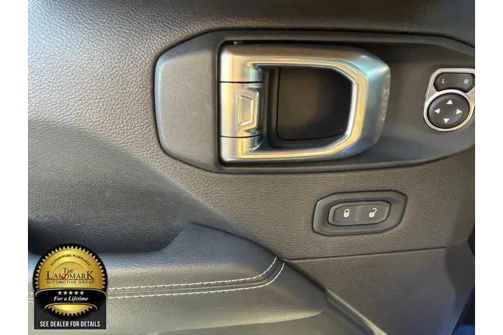 $33488 : Jeep Wrangler Unlimited 2021 image 8