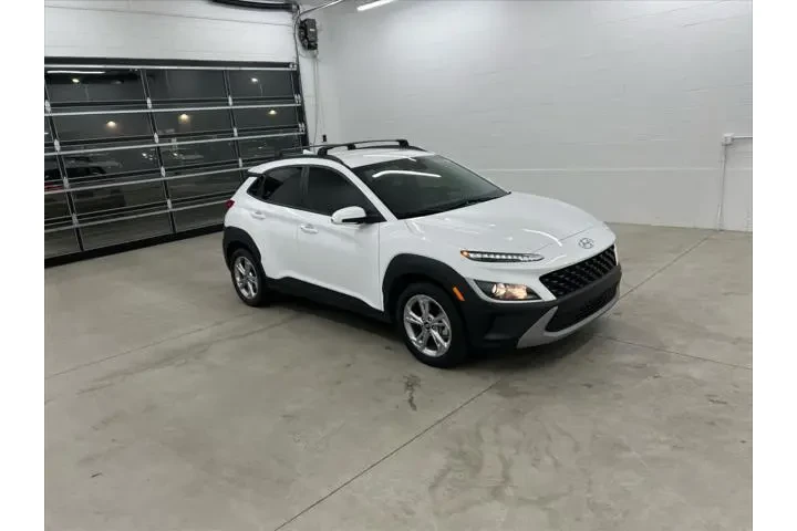 $20999 : Hyundai KONA 2023 AWD SEL 4d image 5