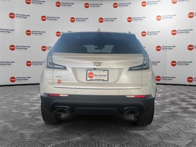 $23749 : PRE-OWNED 2019 CADILLAC XT4 S image 4