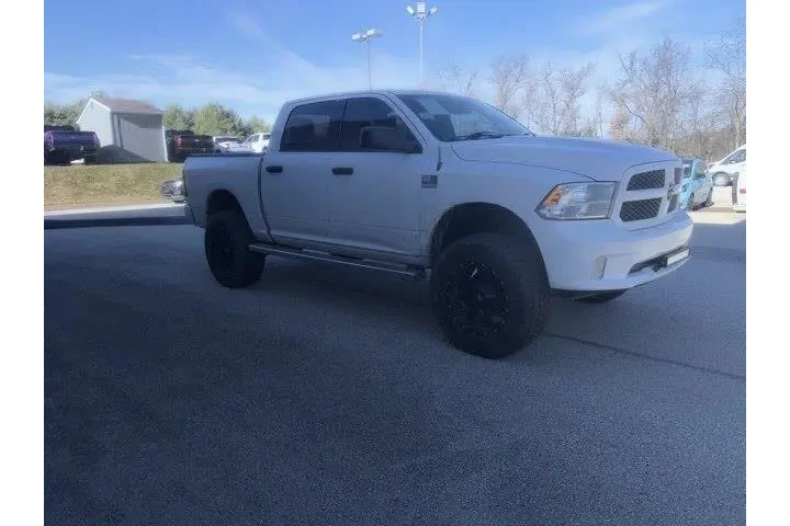 $20101 : Ram 1500 2014 4x4 Express 4d image 10