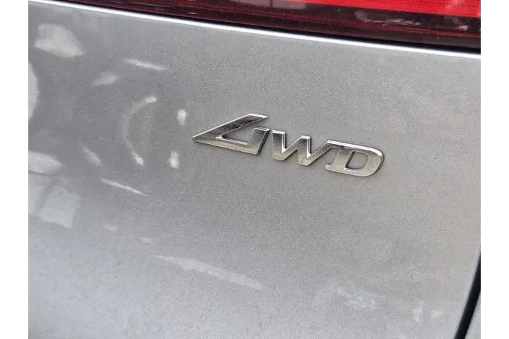 $38971 : Genesis GV70 2024 AWD 2.5T S image 10