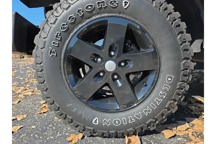 $15918 : Jeep Wrangler Unlimited 2016 image 9