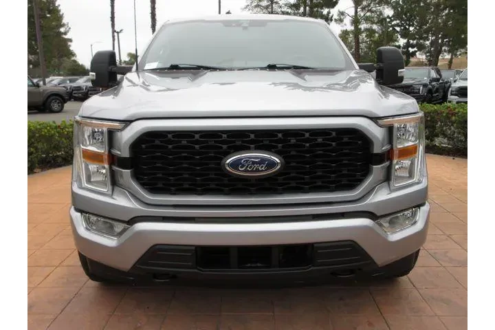 $33499 : Ford F-150 2021 4x4 XL 4dr S image 7