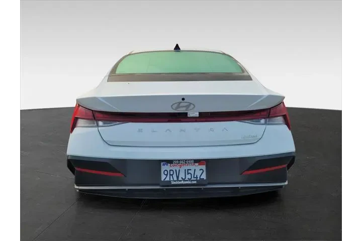 $22288 : Hyundai ELANTRA 2025 Limited image 5