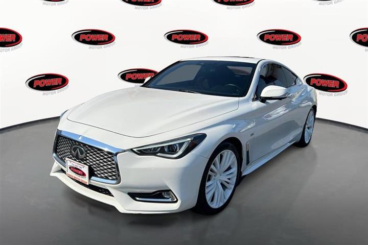 $20895 : Used 2017 Q60 2.0t Premium AW image 1