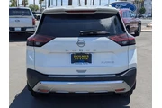$26999 : Nissan Rogue 2022 Platinum 4 thumbnail