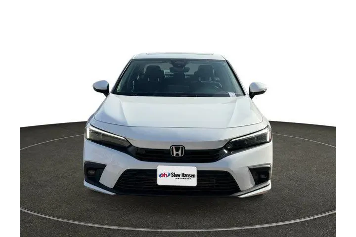 $26488 : Honda Civic 2024 Touring 4dr image 8